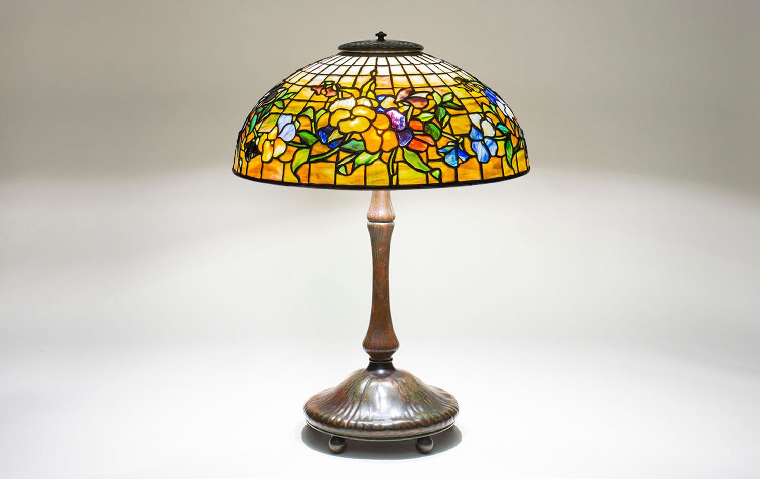 Are Tiffany Lamps in Style