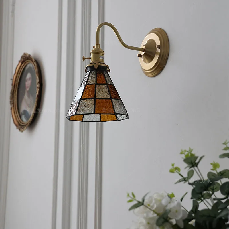 Tiffany Style Stained Glass Wall Sconce