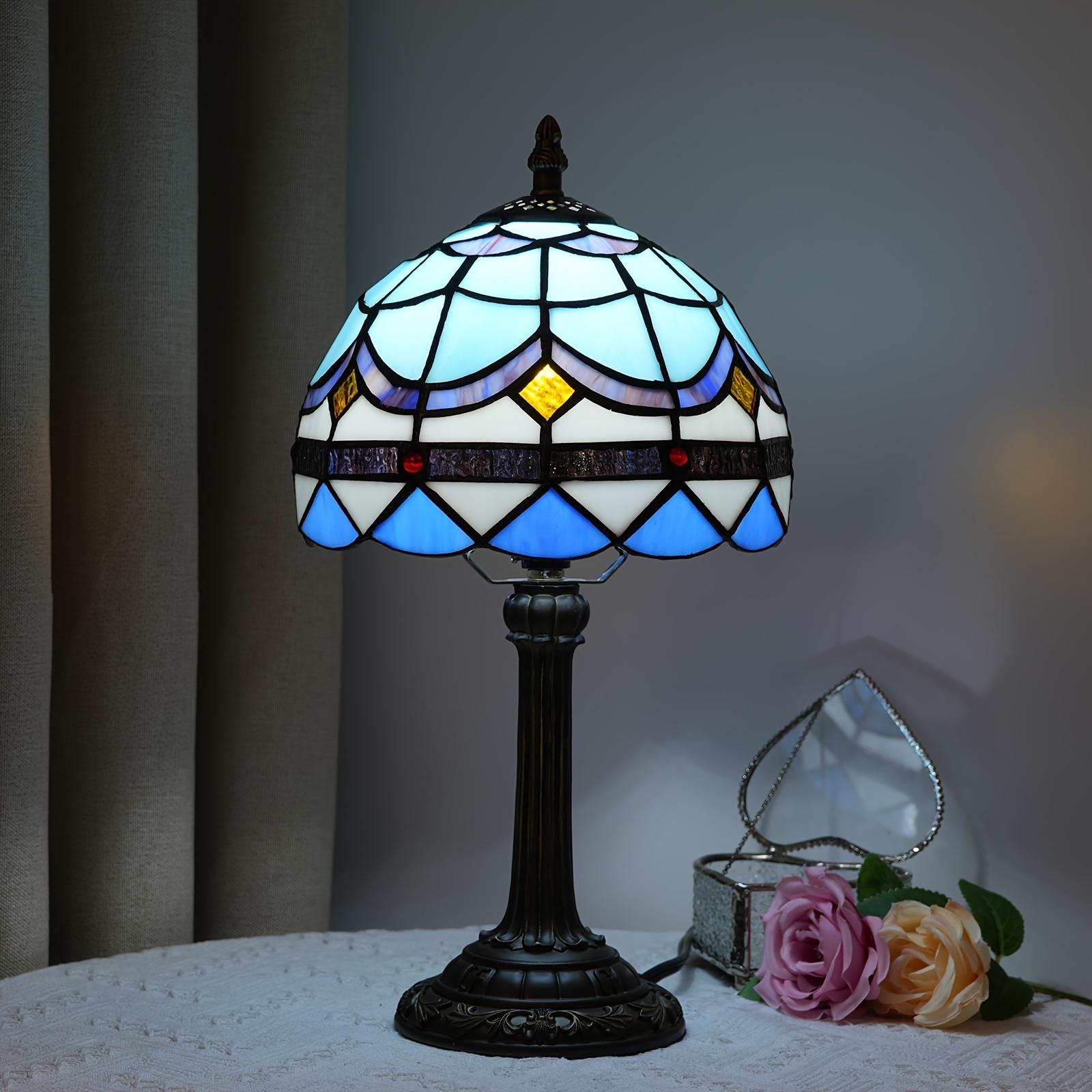 Tiffany Style Colored Glass Table Lamp