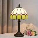 Tiffany Style Colored Glass Table Lamp - Leaf