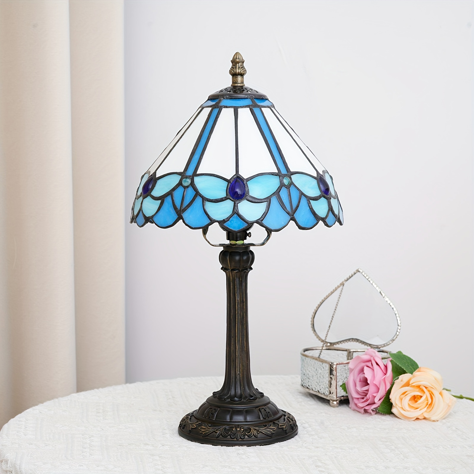 Tiffany Style Colored Glass Table Lamp