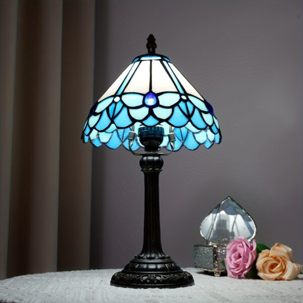 Tiffany Style Colored Glass Table Lamp