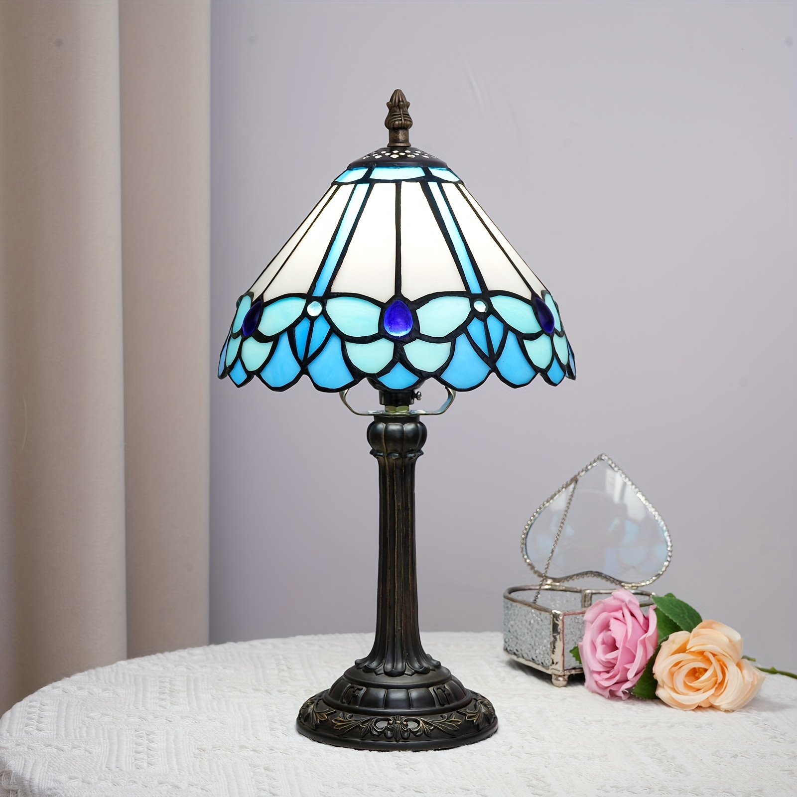 Tiffany Style Colored Glass Table Lamp